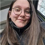 Se sei alla ricerca di un'insegnante giovane e pratica, sono la scelta giusta per te!